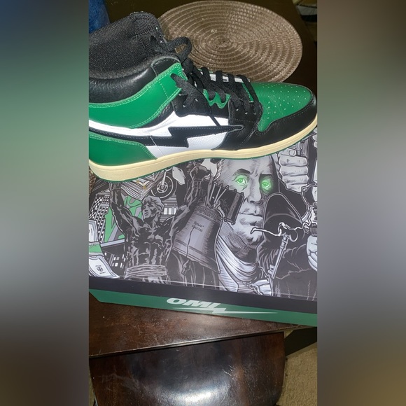 Air Omi Reloaded Shoes - Picture 2 of 4